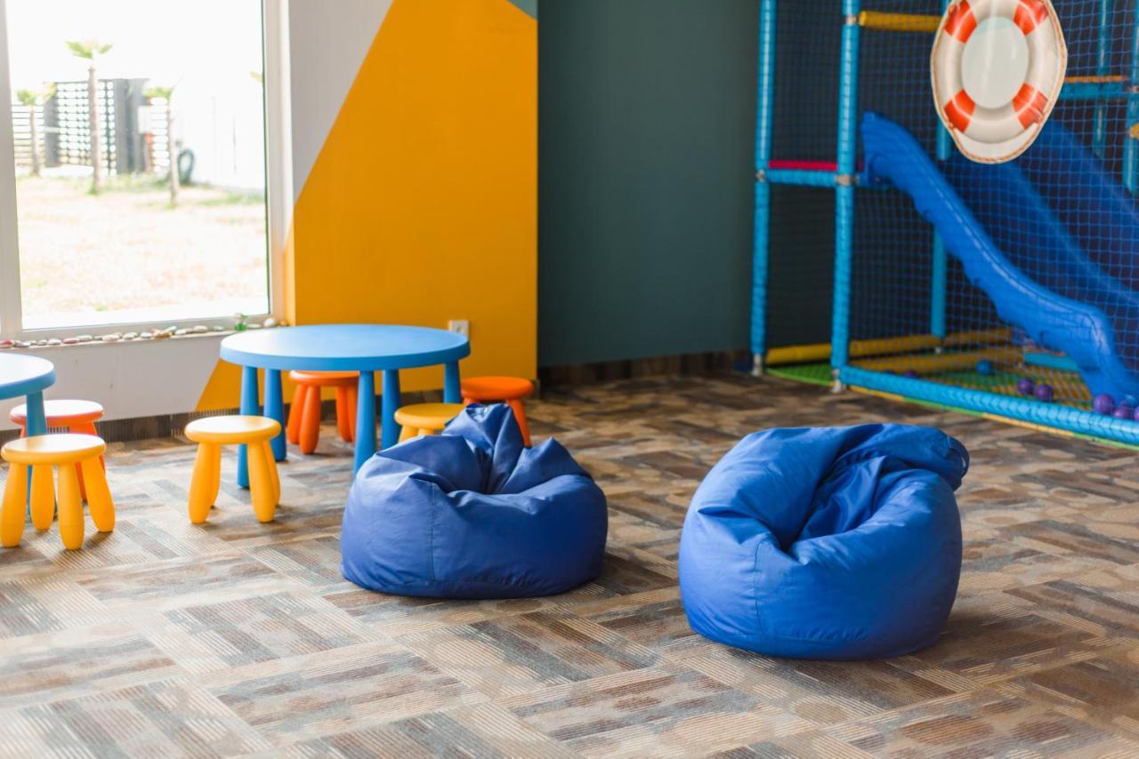 Aquamarine Family Club 4* Gagra